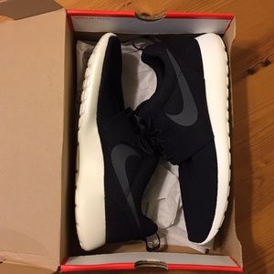 Nike Roshe One